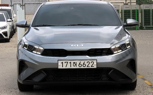 K3쿠페 중고차 더뉴 K3 2세대 1.6 가솔린 프레스티지 매물 사진 12 - 2024/07 38,334km