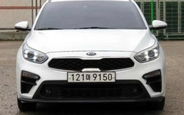 K3쿠페 중고차 올뉴 K3 1.6 럭셔리 매물 사진 4 - 2019/04 138,630km